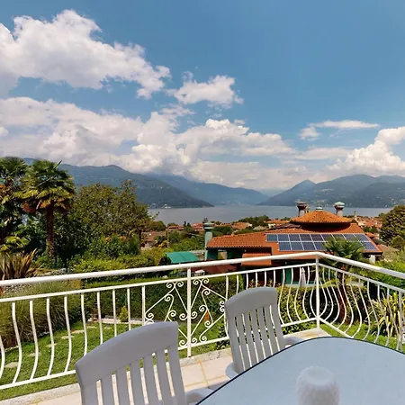 度假居 Terrazza Nini By Interhome Germignaga